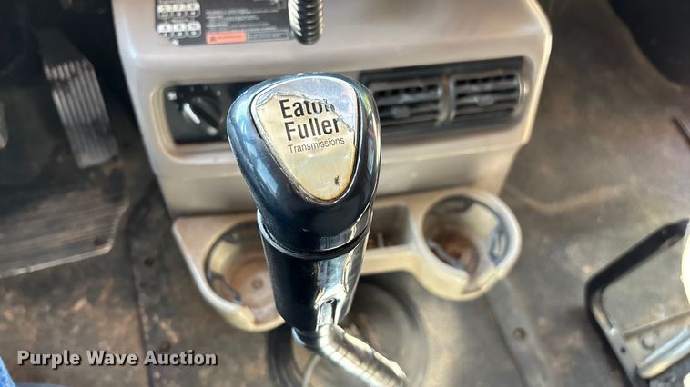 image for item ED2243 2003 Mack Vision Dump Truck