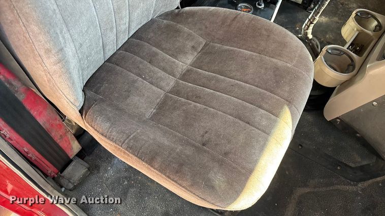 image for item ED2243 2003 Mack Vision Dump Truck