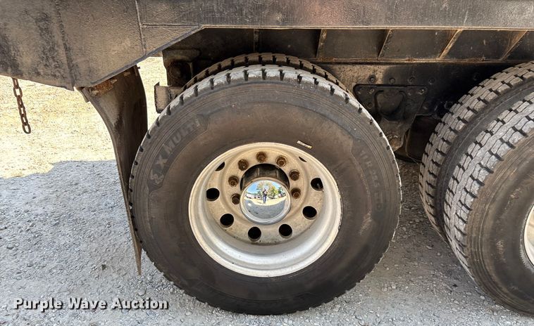 image for item ED2243 2003 Mack Vision Dump Truck