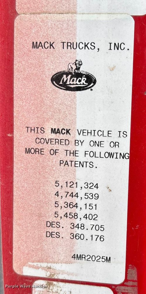 image for item ED2243 2003 Mack Vision Dump Truck