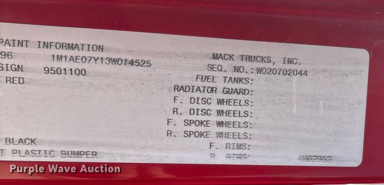 image for item ED2243 2003 Mack Vision Dump Truck