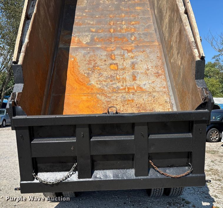 image for item ED2244 2007 Peterbilt 386 dump truck