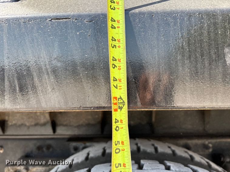 image for item ED2244 2007 Peterbilt 386 dump truck