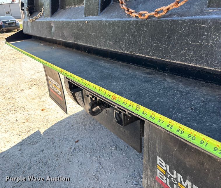 image for item ED2244 2007 Peterbilt 386 dump truck