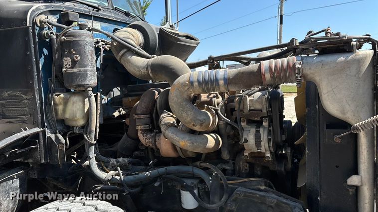 image for item ED2244 2007 Peterbilt 386 dump truck