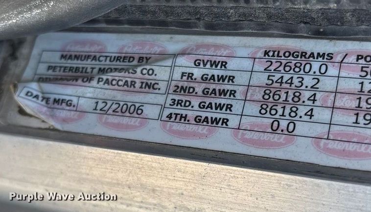 image for item ED2244 2007 Peterbilt 386 dump truck