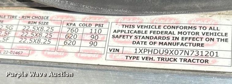 image for item ED2244 2007 Peterbilt 386 dump truck