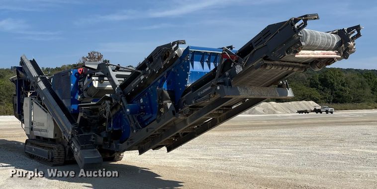 image for item ED2246 2021 Kleemann MOBIREX MR 130 Zi EVO2 losed circuit mobile impact crusher