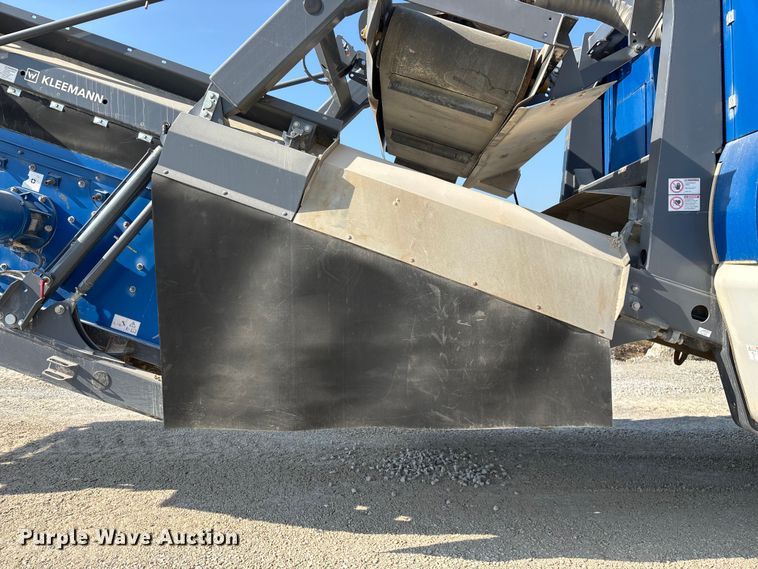 image for item ED2246 2021 Kleemann MOBIREX MR 130 Zi EVO2 losed circuit mobile impact crusher