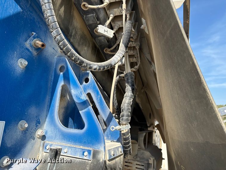 image for item ED2246 2021 Kleemann MOBIREX MR 130 Zi EVO2 losed circuit mobile impact crusher