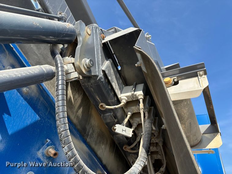 image for item ED2246 2021 Kleemann MOBIREX MR 130 Zi EVO2 losed circuit mobile impact crusher