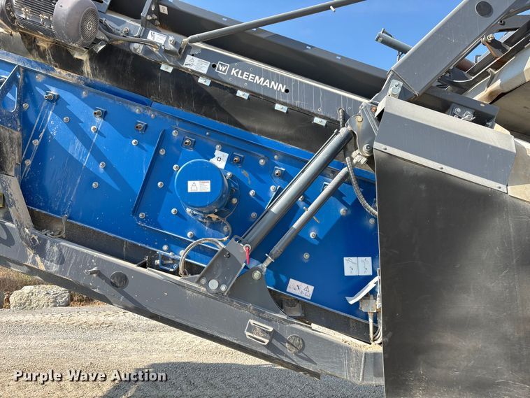 image for item ED2246 2021 Kleemann MOBIREX MR 130 Zi EVO2 losed circuit mobile impact crusher