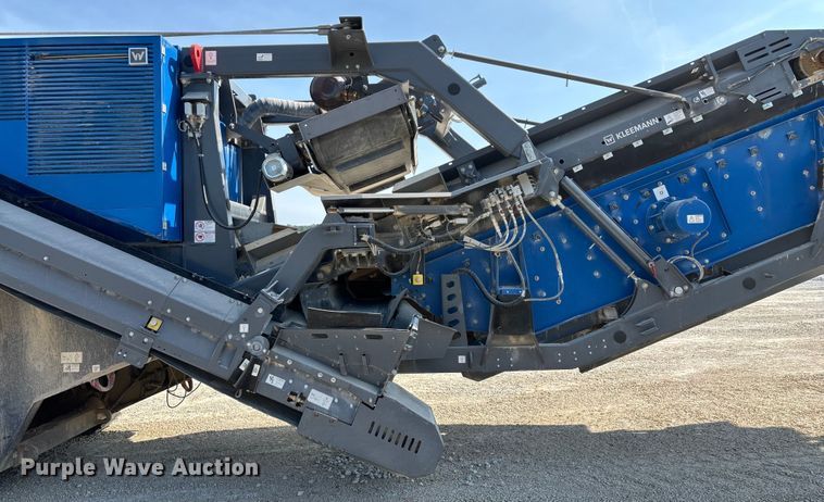 image for item ED2246 2021 Kleemann MOBIREX MR 130 Zi EVO2 losed circuit mobile impact crusher