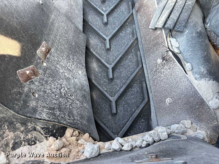 image for item ED2246 2021 Kleemann MOBIREX MR 130 Zi EVO2 losed circuit mobile impact crusher