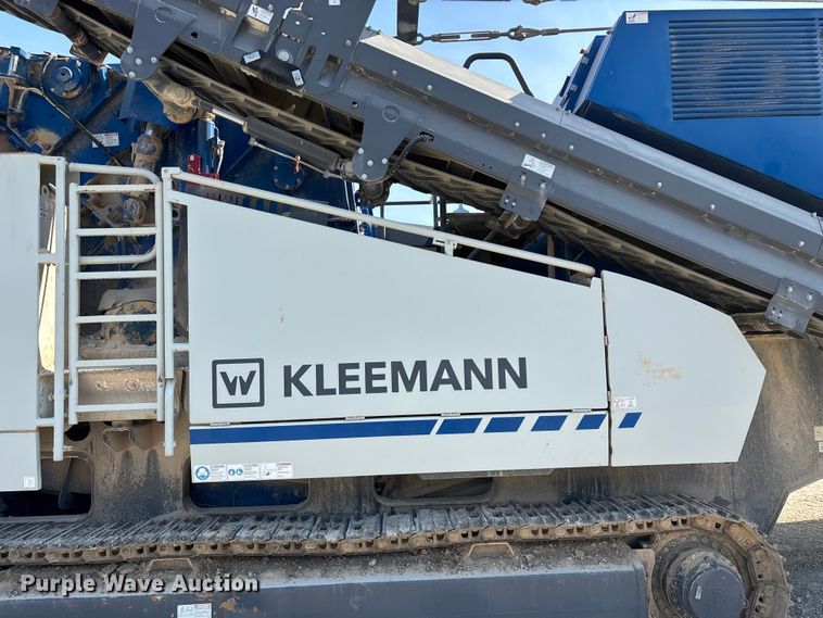 image for item ED2246 2021 Kleemann MOBIREX MR 130 Zi EVO2 losed circuit mobile impact crusher