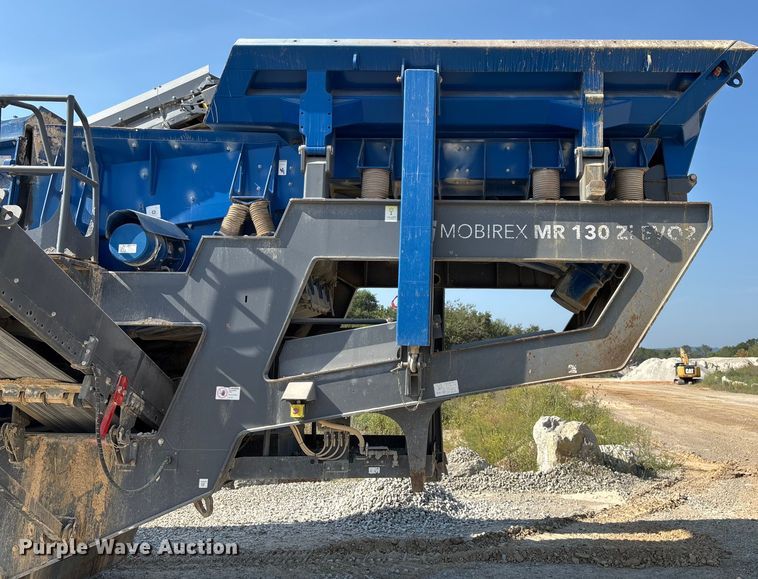 image for item ED2246 2021 Kleemann MOBIREX MR 130 Zi EVO2 losed circuit mobile impact crusher
