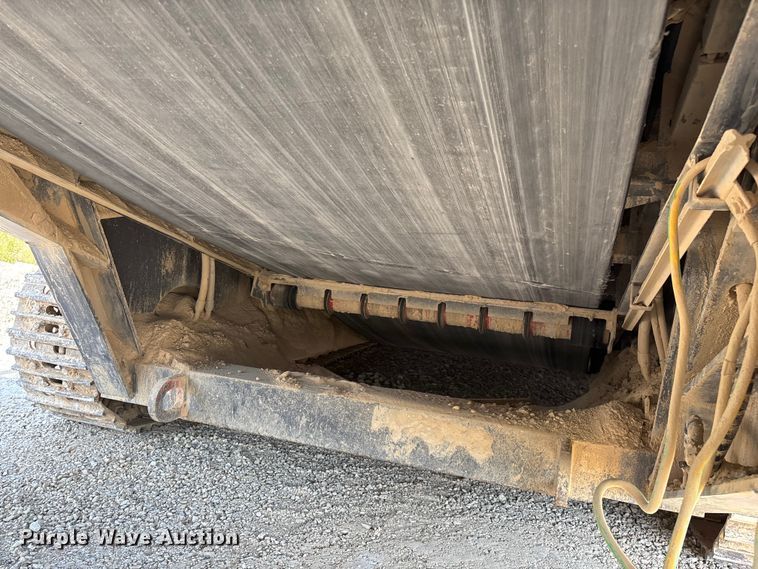 image for item ED2246 2021 Kleemann MOBIREX MR 130 Zi EVO2 losed circuit mobile impact crusher