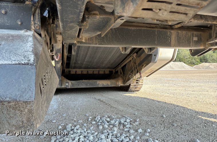 image for item ED2246 2021 Kleemann MOBIREX MR 130 Zi EVO2 losed circuit mobile impact crusher