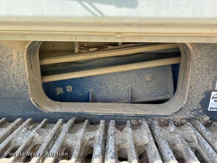 image for item ED2246 2021 Kleemann MOBIREX MR 130 Zi EVO2 losed circuit mobile impact crusher