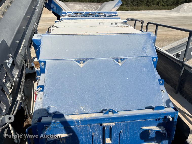 image for item ED2246 2021 Kleemann MOBIREX MR 130 Zi EVO2 losed circuit mobile impact crusher