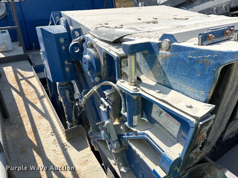 image for item ED2246 2021 Kleemann MOBIREX MR 130 Zi EVO2 losed circuit mobile impact crusher