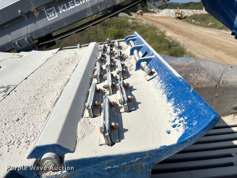 image for item ED2246 2021 Kleemann MOBIREX MR 130 Zi EVO2 losed circuit mobile impact crusher