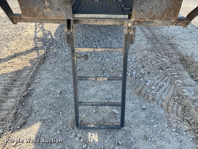 image for item ED2246 2021 Kleemann MOBIREX MR 130 Zi EVO2 losed circuit mobile impact crusher