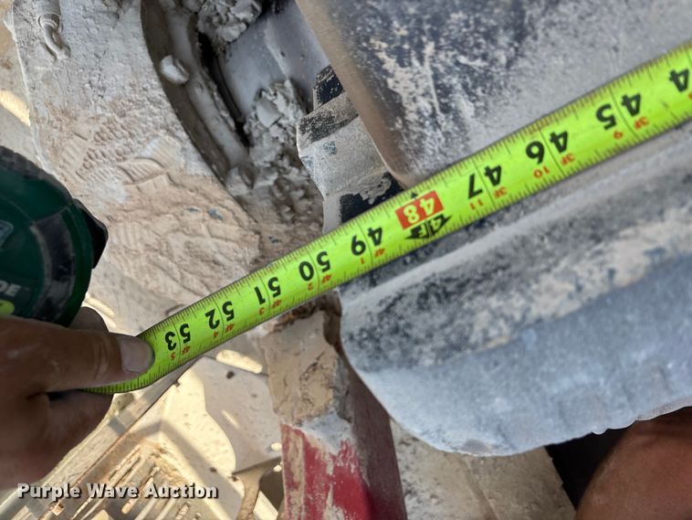 image for item ED2246 2021 Kleemann MOBIREX MR 130 Zi EVO2 losed circuit mobile impact crusher