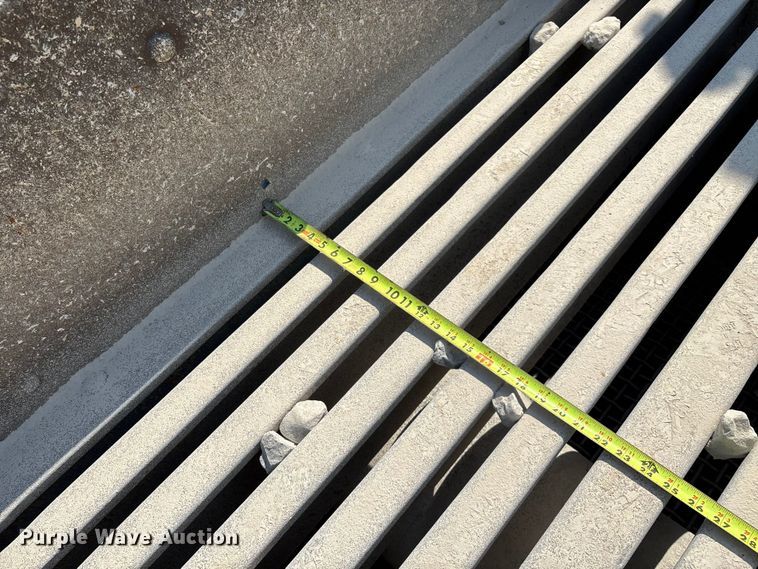 image for item ED2246 2021 Kleemann MOBIREX MR 130 Zi EVO2 losed circuit mobile impact crusher