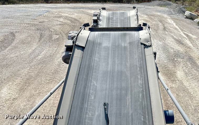 image for item ED2246 2021 Kleemann MOBIREX MR 130 Zi EVO2 losed circuit mobile impact crusher