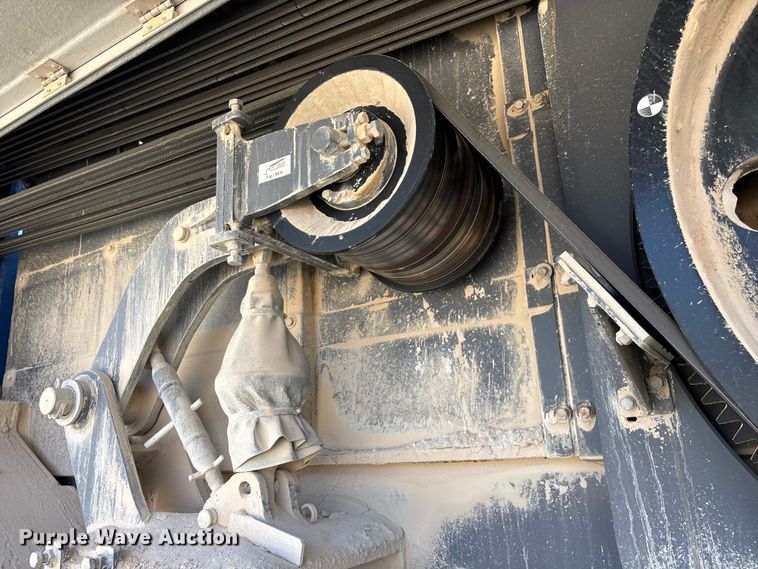 image for item ED2246 2021 Kleemann MOBIREX MR 130 Zi EVO2 losed circuit mobile impact crusher