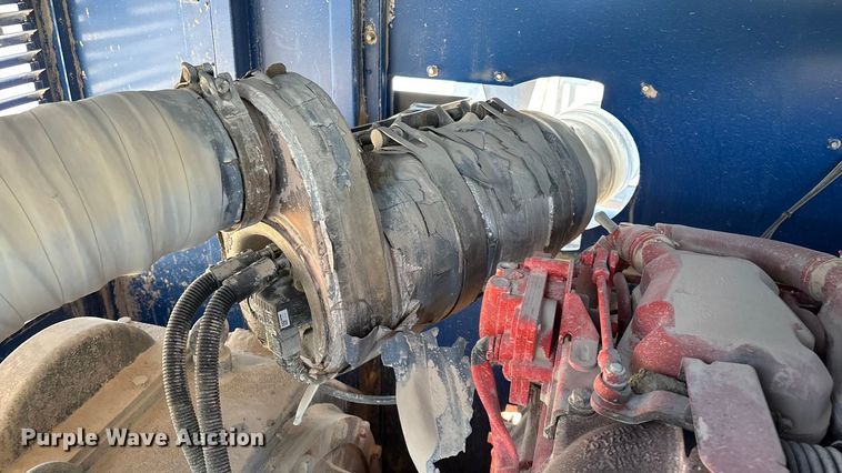 image for item ED2246 2021 Kleemann MOBIREX MR 130 Zi EVO2 losed circuit mobile impact crusher