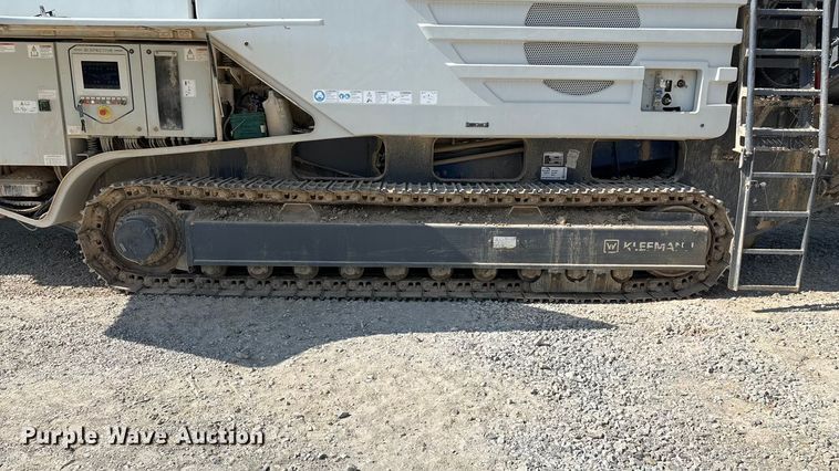 image for item ED2246 2021 Kleemann MOBIREX MR 130 Zi EVO2 losed circuit mobile impact crusher