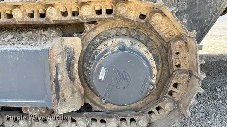 image for item ED2246 2021 Kleemann MOBIREX MR 130 Zi EVO2 losed circuit mobile impact crusher