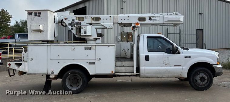 image for item ED2254 2004 Ford F550 bucket truck