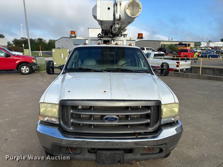image for item ED2254 2004 Ford F550 bucket truck