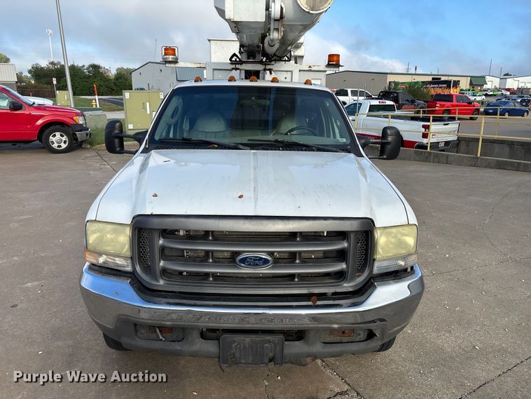 image for item ED2254 2004 Ford F550 bucket truck