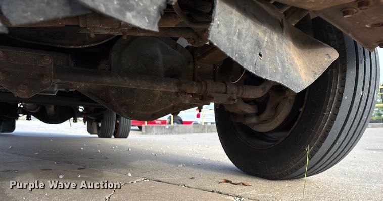 image for item ED2254 2004 Ford F550 bucket truck