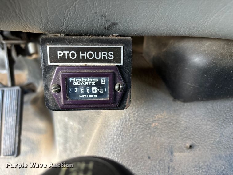 image for item ED2254 2004 Ford F550 bucket truck