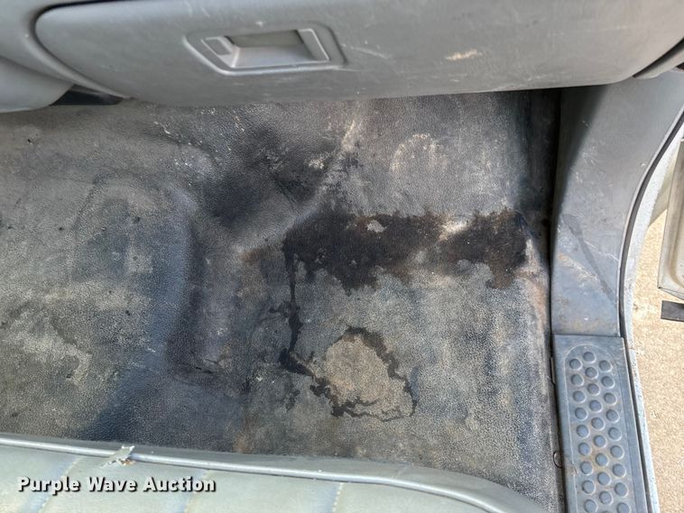 image for item ED2254 2004 Ford F550 bucket truck