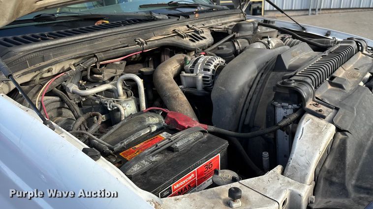 image for item ED2254 2004 Ford F550 bucket truck