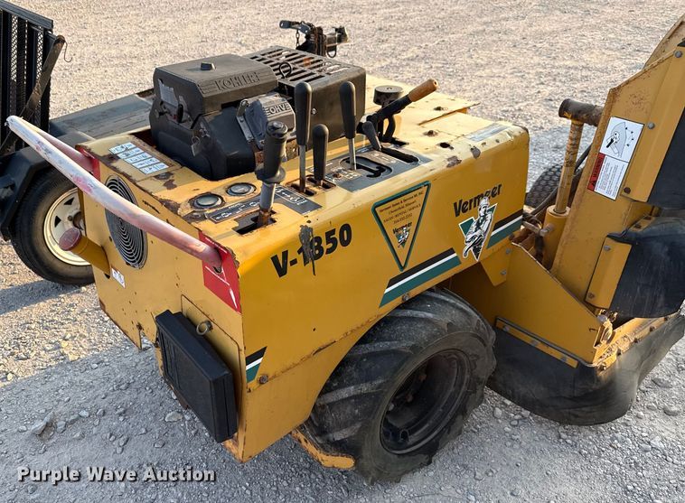 image for item ED5906 1998 Vermeer V1850 trencher
