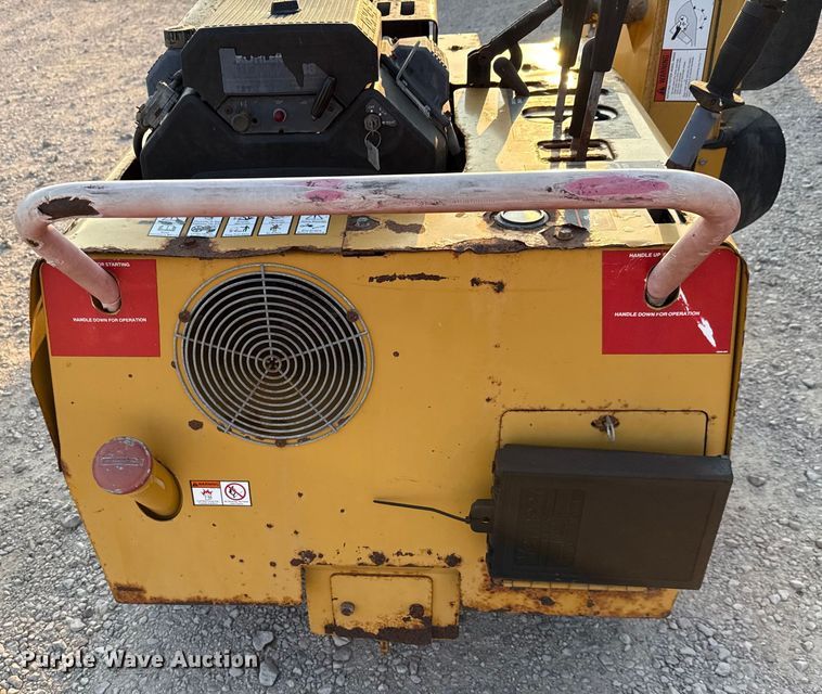 image for item ED5906 1998 Vermeer V1850 trencher