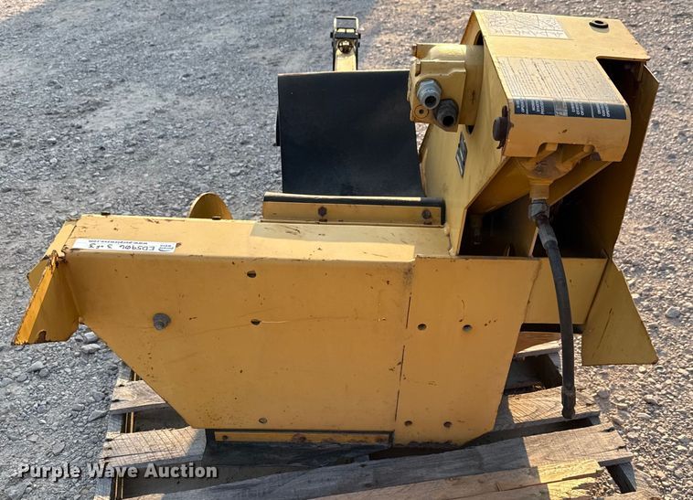 image for item ED5906 1998 Vermeer V1850 trencher