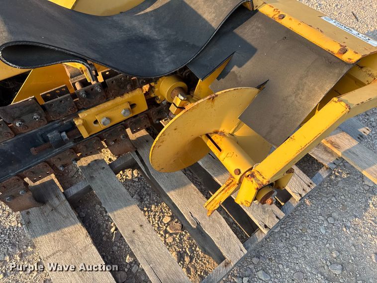 image for item ED5906 1998 Vermeer V1850 trencher