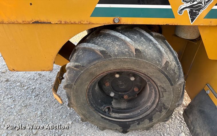 image for item ED5906 1998 Vermeer V1850 trencher