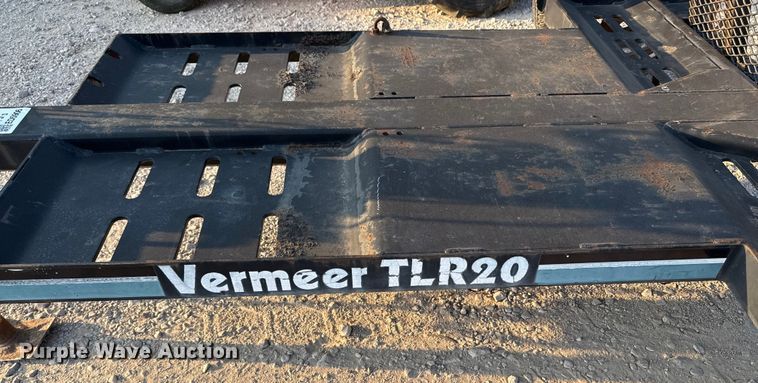 image for item ED5906 1998 Vermeer V1850 trencher