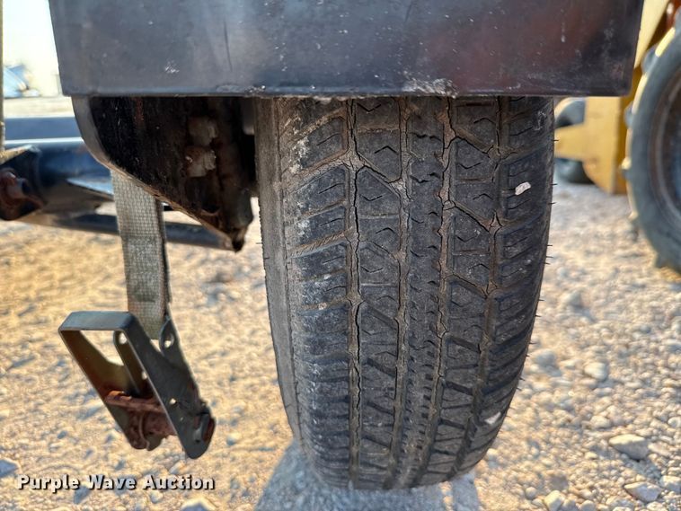 image for item ED5906 1998 Vermeer V1850 trencher