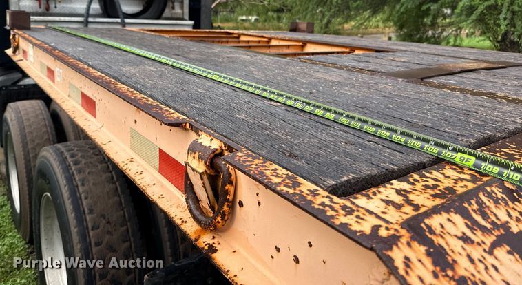 image for item ED5912 2009 Kaufman drop deck equipment trailer