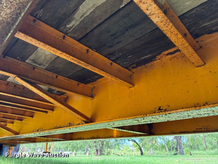 image for item ED5912 2009 Kaufman drop deck equipment trailer